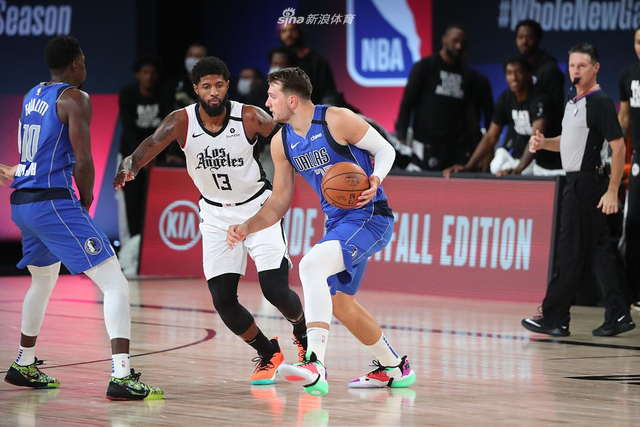 6人得分上 6人得分上