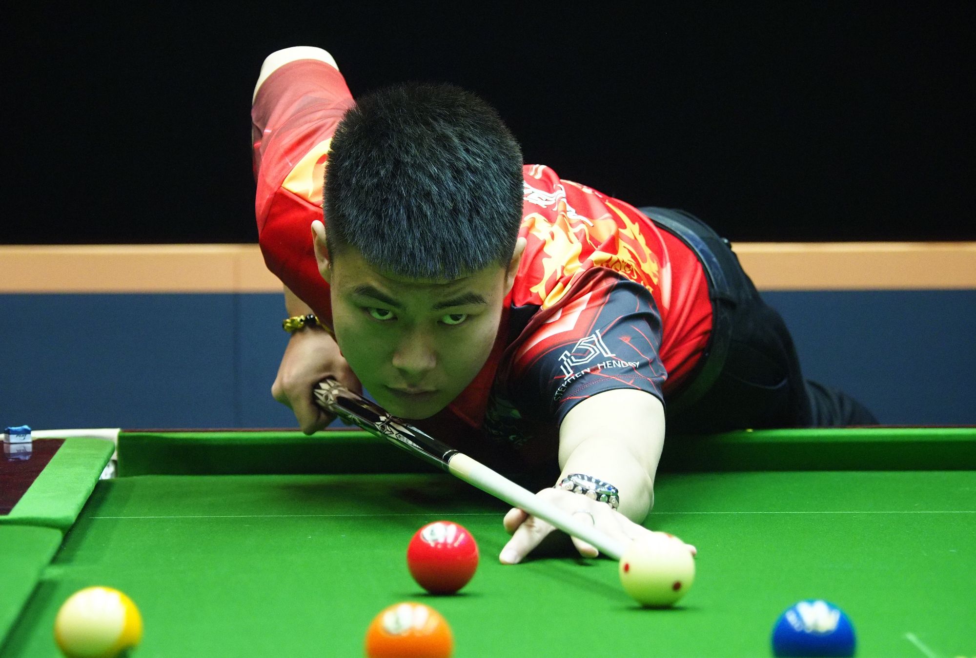 力球员在转 力球员在转