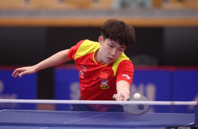 足球带来了 足球带来了