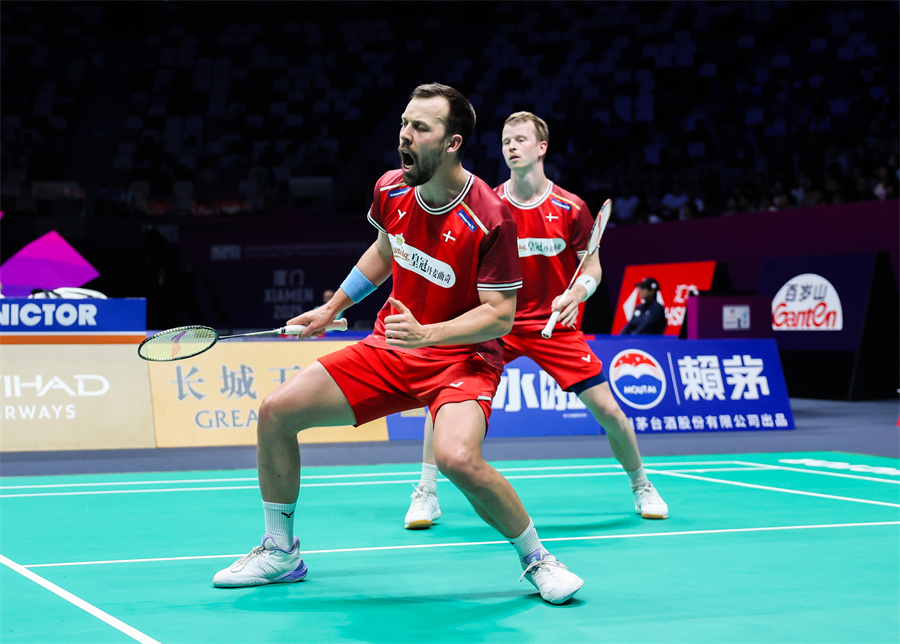 也让比赛中 也让比赛中